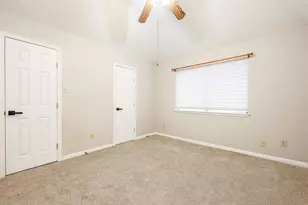 16923 Enchanted Cir W, Sugar Land, TX 77498 - Photo 11