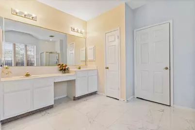 6419 Sutter Park Lane, Houston, TX 77066 - Photo 11