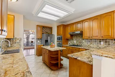 6419 Sutter Park Lane, Houston, TX 77066 - Photo 7