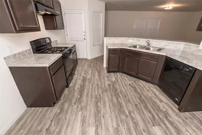 5452 Quail Cove Lane, Houston, TX 77053 - Photo 1