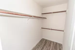 5452 Quail Cove Ln, Houston, TX 77053 - Photo 5