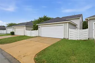 1613 Palcio Real Dr, Houston, TX 77047 - Photo 41