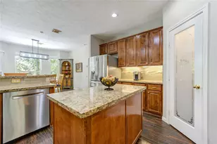 16812 Mustang Trail Dr, Magnolia, TX 77355 - Photo 17