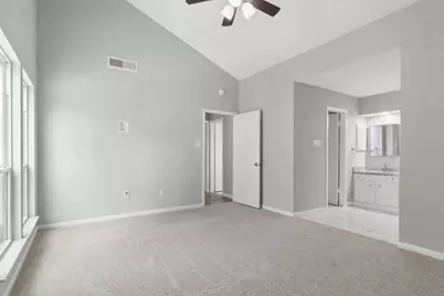 3807 Saratoga Drive, Houston, TX 77088 - Photo 15