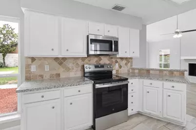 3807 Saratoga Drive, Houston, TX 77088 - Photo 11