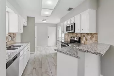 3807 Saratoga Drive, Houston, TX 77088 - Photo 13