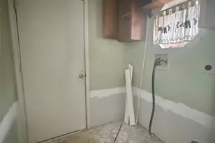 9763 El Chaco St, Baytown, TX 77521 - Photo 11