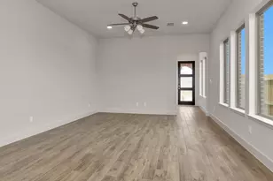 2819 Orange Leaf Dr, Fulshear, TX 77423 - Photo 5