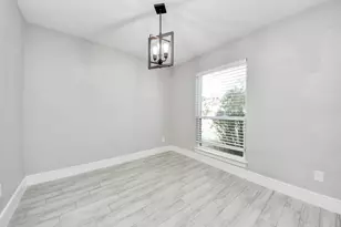 11214 Sagehaven Dr, Houston, TX 77089 - Photo 7