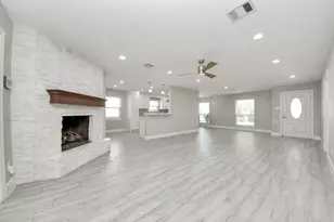 11214 Sagehaven Dr, Houston, TX 77089 - Photo 11