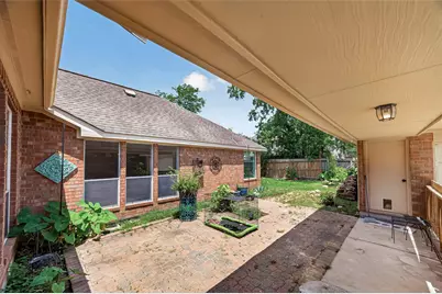 12823 Lady Jane Court, Houston, TX 77044 - Photo 27