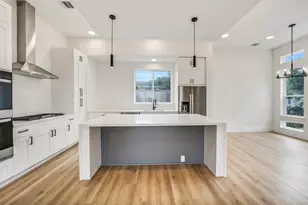 229 Willard St, Houston, TX 77006 - Photo 17