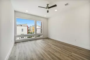 229 Willard St, Houston, TX 77006 - Photo 25