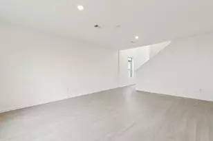 16148 Sepia Manor St, Conroe, TX 77302 - Photo 7