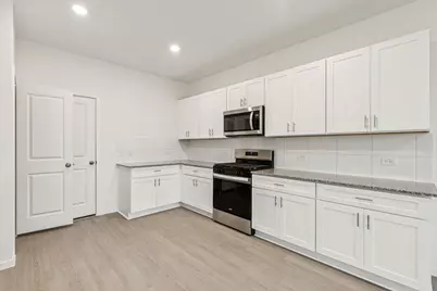 16148 Sepia Manor Street, Conroe, TX 77302 - Photo 11