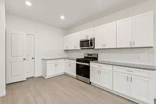 16148 Sepia Manor St, Conroe, TX 77302 - Photo 11