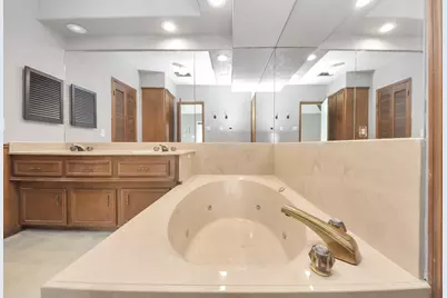 7510 Renmark Drive Lane, Houston, TX 77070 - Photo 13