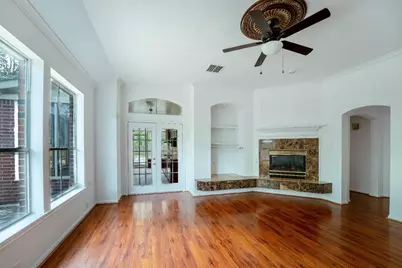 7211 Cambridge Cove Circle, Missouri City, TX 77459 - Photo 7