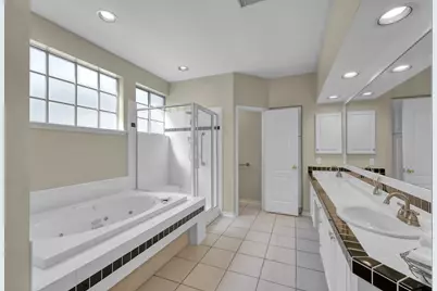 205 Purple Slate Place, The Woodlands, TX 77381 - Photo 25