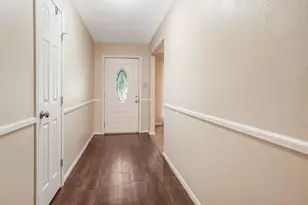 1998 Lake Creek Dr, Houston, TX 77339 - Photo 21