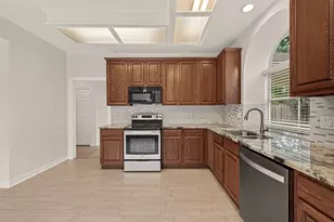 14139 Swallowfield Dr, Houston, TX 77077 - Photo 17
