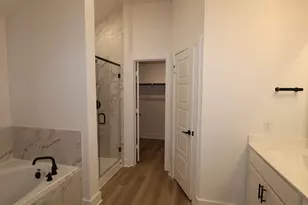 3405 Moraine Lk Dr, Santa Fe, TX 77510 - Photo 5