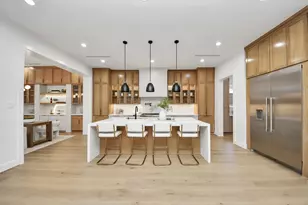 605 W Clay St, Houston, TX 77019 - Photo 11