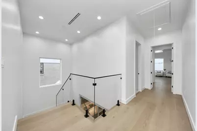 605 W Clay Street, Houston, TX 77019 - Photo 25