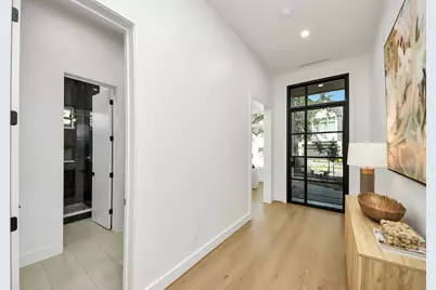 605 W Clay Street, Houston, TX 77019 - Photo 9