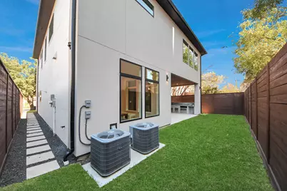 605 W Clay Street, Houston, TX 77019 - Photo 47