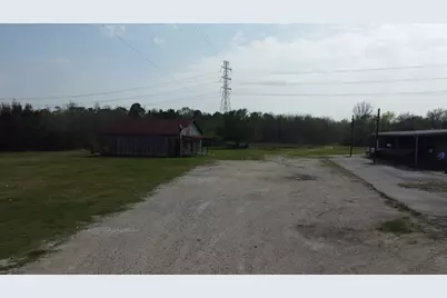2200 Tallant Street, Baytown, TX 77520 - Photo 7