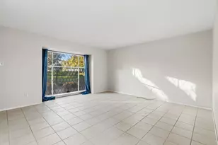 6422 Burgoyne Rd, Houston, TX 77057 - Photo 15