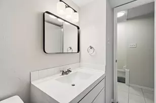 6422 Burgoyne Rd, Houston, TX 77057 - Photo 19