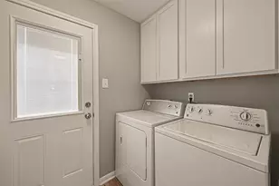 14737 Perthshire Rd, Houston, TX 77079 - Photo 11