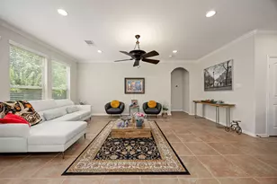 22 S Marshside Pl, Spring, TX 77389 - Photo 11