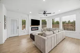 18711 Spicewood Cyn Trl, Cypress, TX 77433 - Photo 7