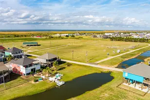 2296 E Crab St, Crystal Beach, TX 77650 - Photo 49