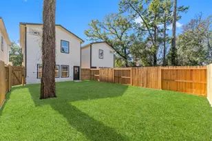 8153 Crestview Dr, Houston, TX 77028 - Photo 27