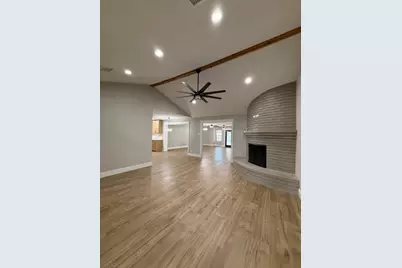 674 Meadowgreen Drive, Port Neches, TX 77651 - Photo 19