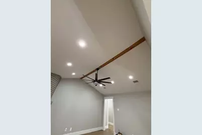 674 Meadowgreen Drive, Port Neches, TX 77651 - Photo 11