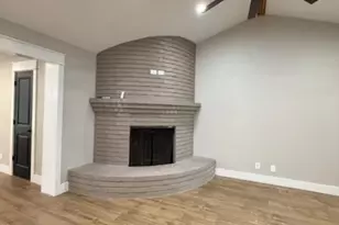 674 Meadowgreen Dr, Port Neches, TX 77651 - Photo 13