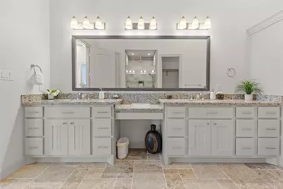 138 La Vie Drive, Montgomery, TX 77316 - Photo 33