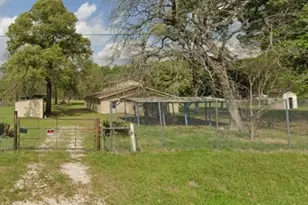 18357 Pickering Rd, Conroe, TX 77302 - Photo 5