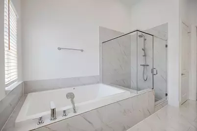 3309 Timbergrove Heights Street, Houston, TX 77008 - Photo 11