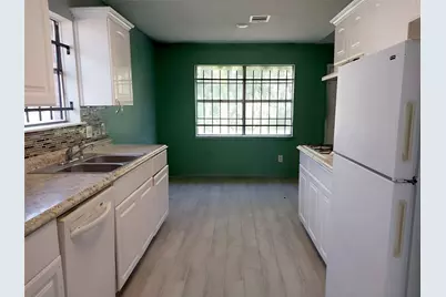 12819 Cape Hyannis Drive, Houston, TX 77048 - Photo 3