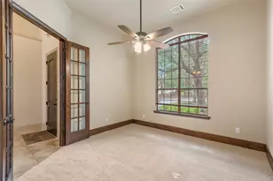 6 Sheephorn Ct, The Woodlands, TX 77354 - Photo 3