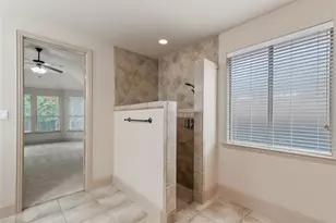 6 Sheephorn Ct, The Woodlands, TX 77354 - Photo 23