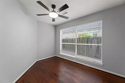 1019 Sugar Mountain Court, Sugar Land, TX 77498 - Photo 17