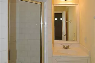 6215 Sutherland Square, Houston, TX 77081 - Photo 21