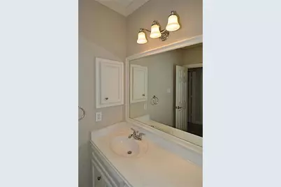 6215 Sutherland Square, Houston, TX 77081 - Photo 5
